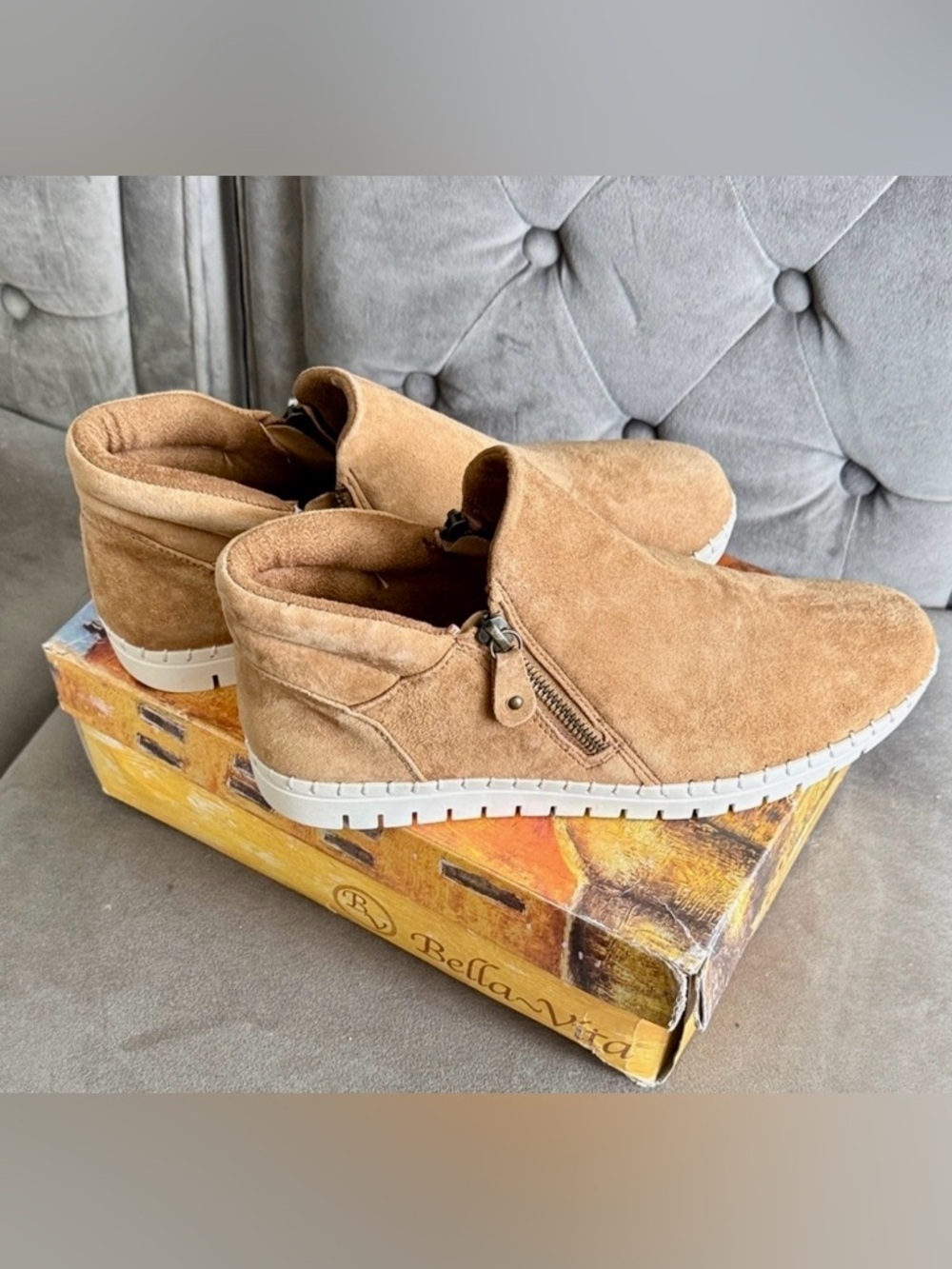 🚨Bella Vita Women’s Saddle Kidsuede Leather Camberly - 9.5 W - NWB